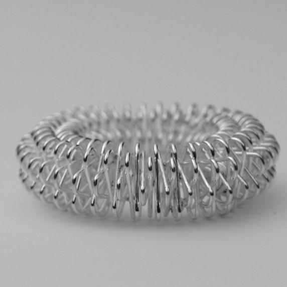 Fingermassageringe beim Geige lernen benutzen